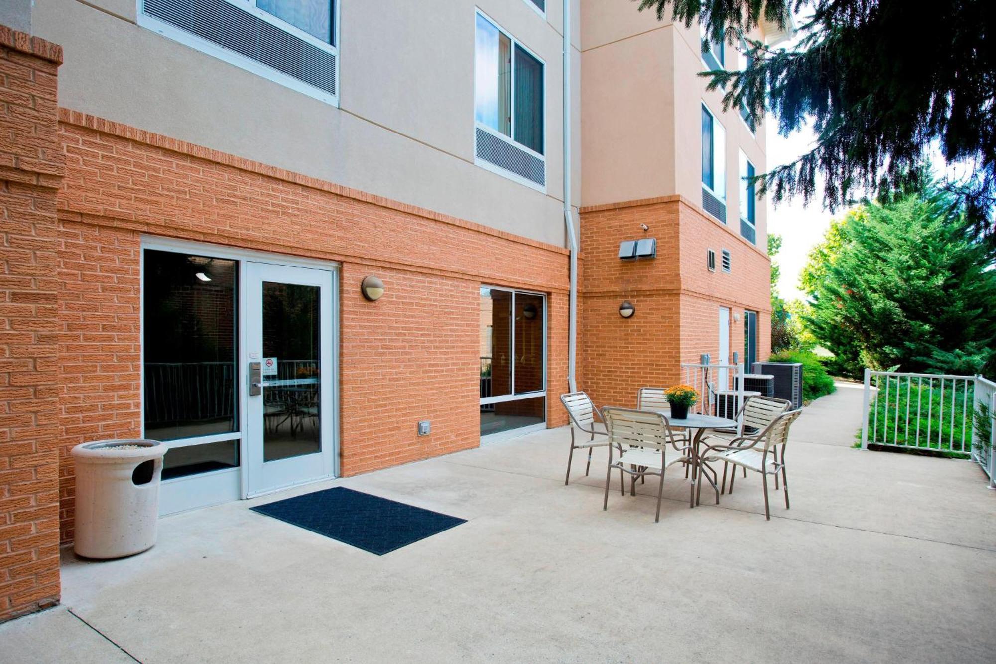 Fairfield Inn And Suites By Marriott Уинчестер Экстерьер фото
