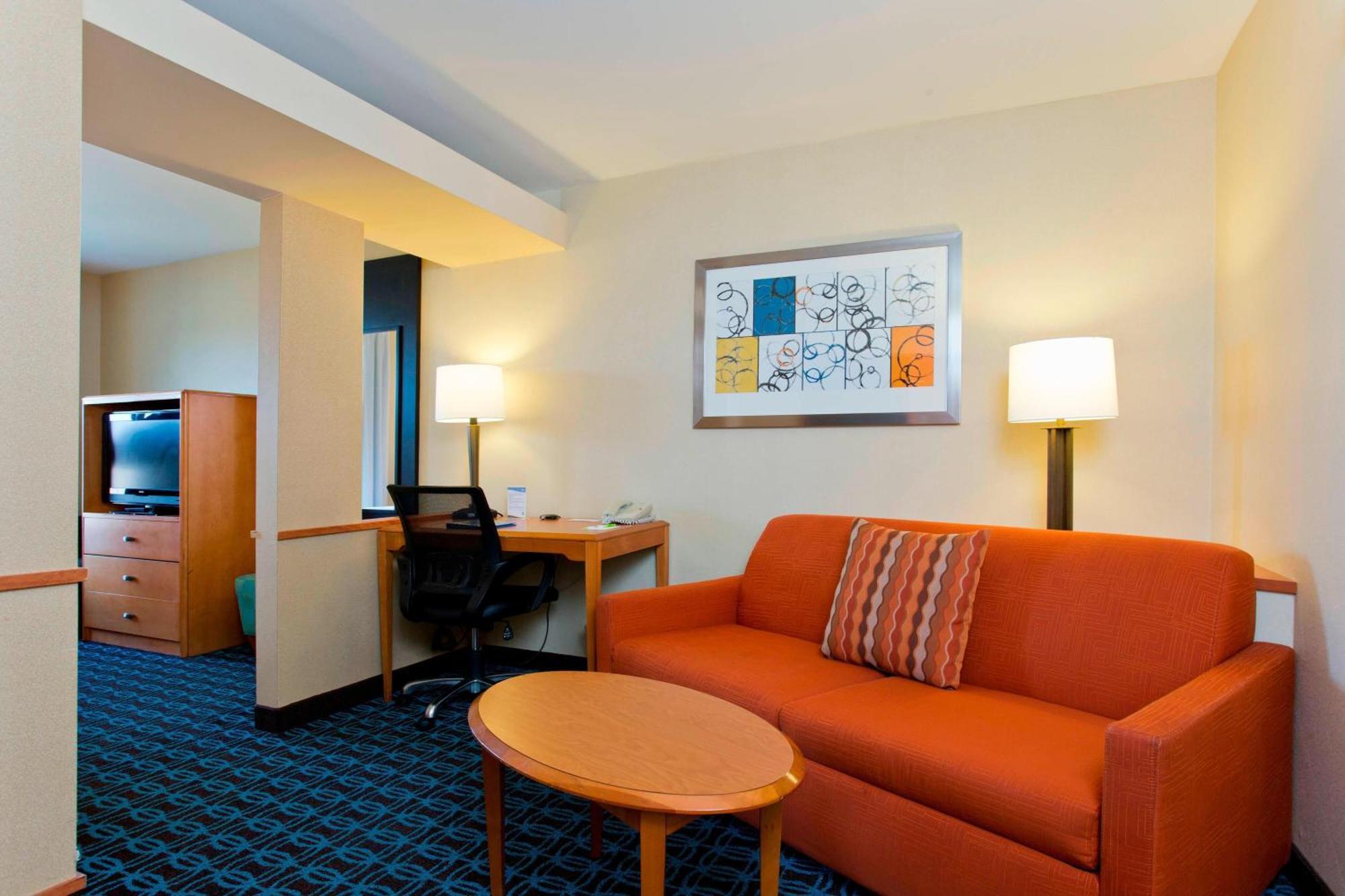 Fairfield Inn And Suites By Marriott Уинчестер Экстерьер фото