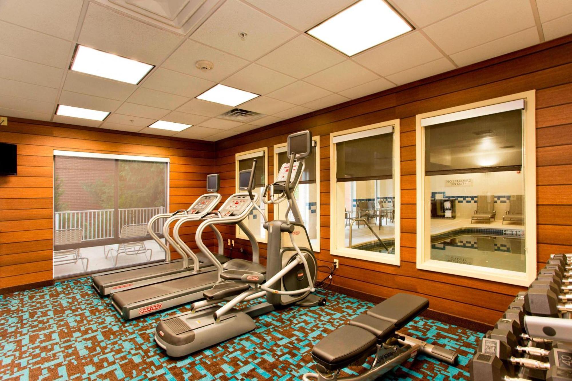 Fairfield Inn And Suites By Marriott Уинчестер Экстерьер фото